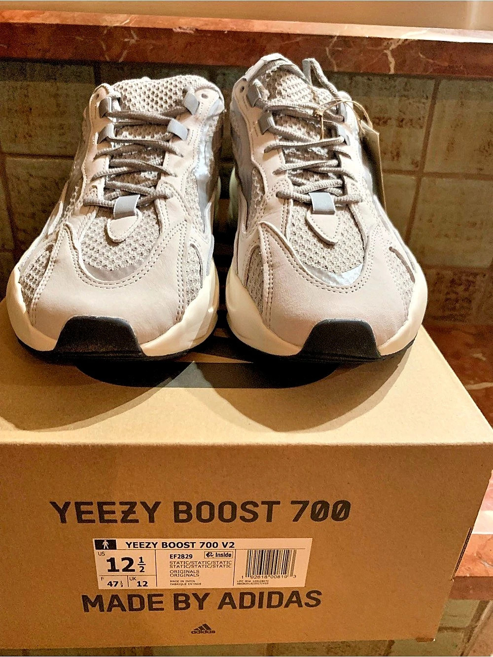 adidas Yeezy Boost 700 V2 Sneakers White & Gray US 12.5 NWT